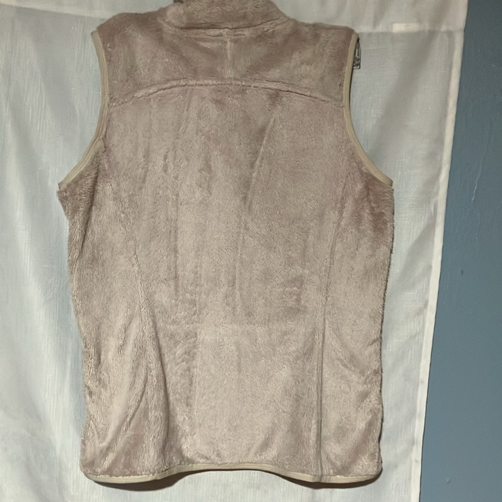 The North Face Women's Beige Fleece Vest - Picture 6 of 6